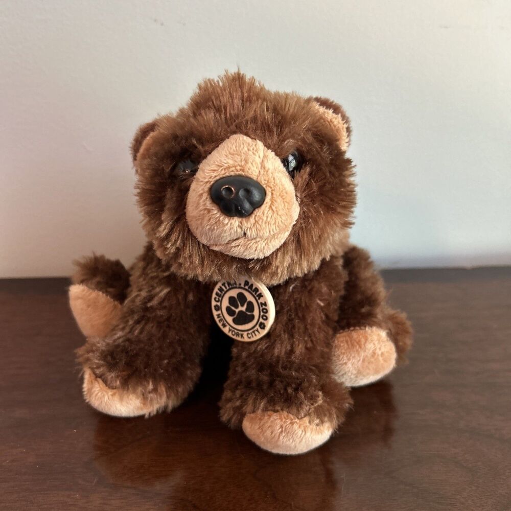 Wild Republic Central Park Zoo Brown Grizzly Bear Plush NYC 9"